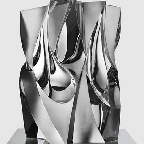 MAIN Ramon Orlina _Shining Through_ - 2016 36 x 27 x 26cm Carved Clear Optical Glass 2016